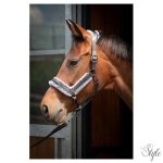 HARRYS HORSE anatómiai bőr kötőfék műszőrmével – matt