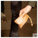 HARRYS HORSE Természetes szappan sörényre és szőrre – Soap HairCare Natural (100 g)