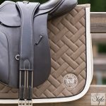 HV Polo díjlovas nyeregalátét HVPFavourite