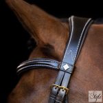 Imperial Riding IRH kantár ívelt orrszíjjal